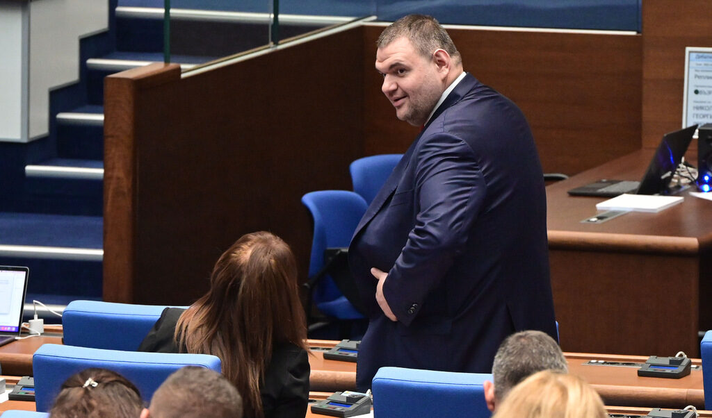Политическите му амбиции далеч не се изчерпват с изчистване на името му по санкциите "Магнитски".