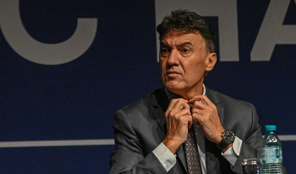 Прокуратурата ще разследва Борислав Михайлов след публикации за "черно тото" Прокуратурата ще разследва Борислав Михайлов след публикации за "черно тото"