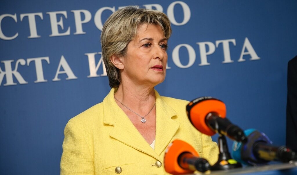 Весела Лечева подкрепя връщането на спортисти от Русия и Беларус в международните състезания Весела Лечева подкрепя връщането на спортисти от Русия и Беларус в международните състезания