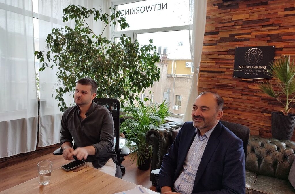 Боян Буров, вляво, и Георги Павлов