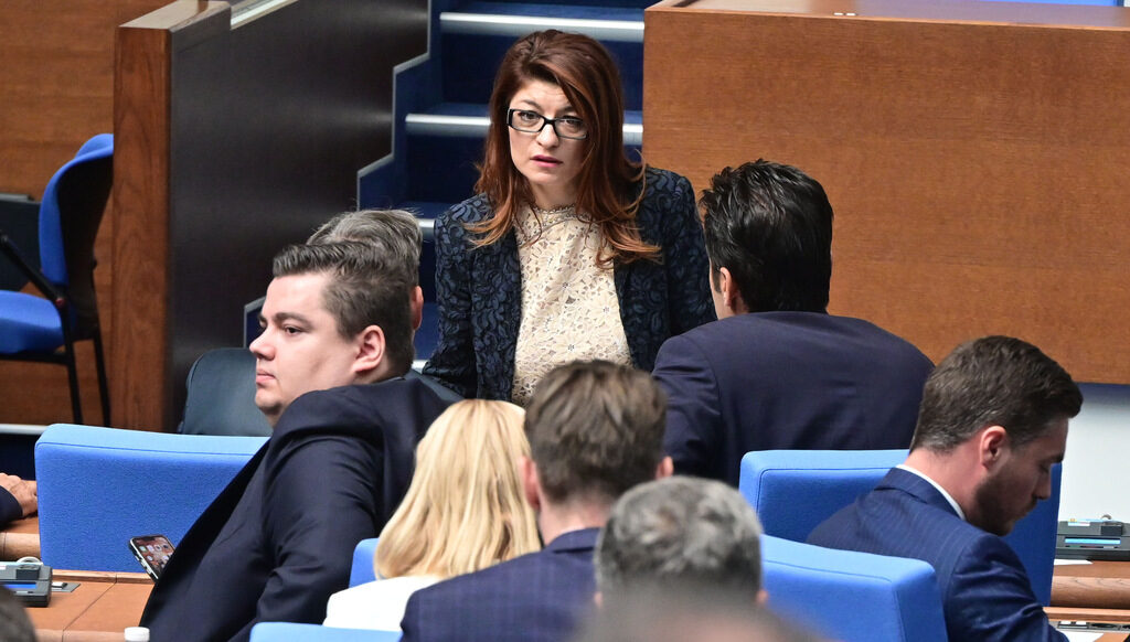ЗасДесислава Атанасова