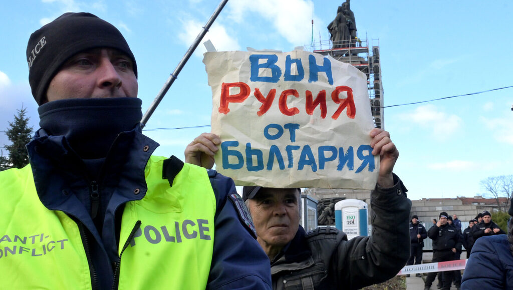Паметникът на Съветската армия не е само въпрос за миналото. Той е преди всичко въпрос за настоящето.