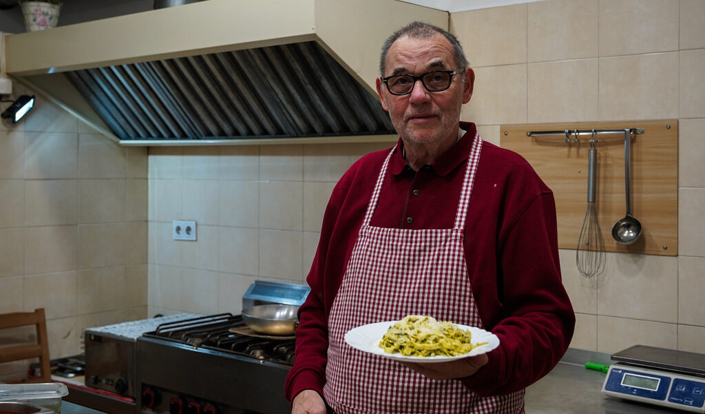 Вера Монари и Джанкарло Стивани предлагат на клиентите си домашна италианска храна.