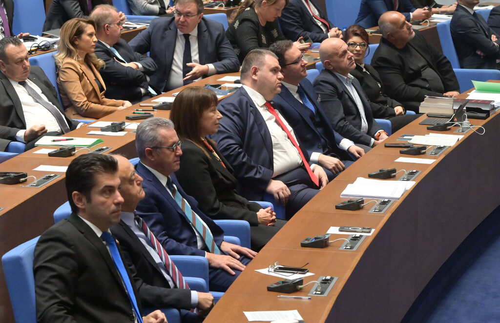 Трябваше да бъде разчупен на конституционно ниво, за да може после на законово да се търси нормативното изграждане на европейския стандарт за контрол и противотежести в системата на наказателно правосъдие.
