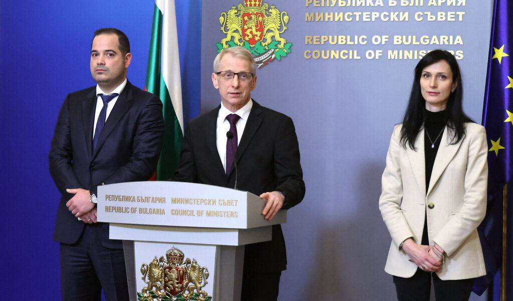 България иска през 2024 г. да договори дата за Шенген по суша, от март влиза по въздух и вода
