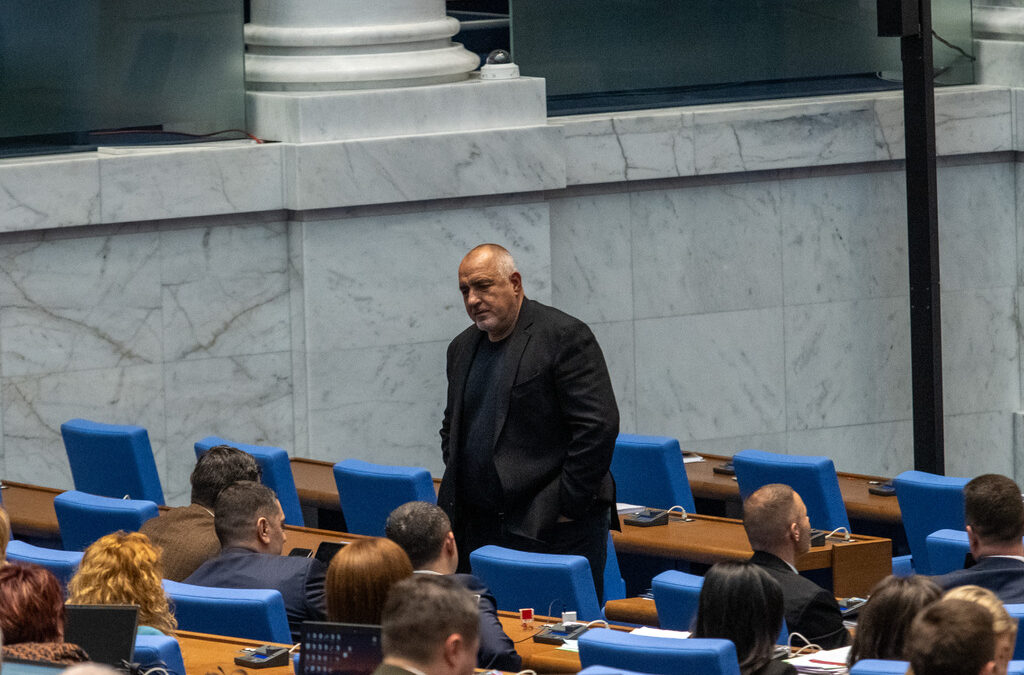 Бойко Борисов се скара на министъра на отбраната заради негово изказване