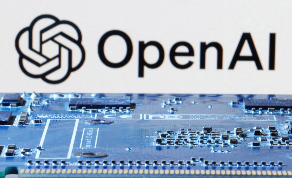 Инвестицията на "Майкрософт" OpenAI може да нарушава правилата на ЕС за сливания