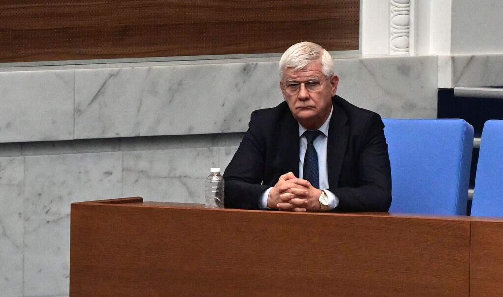 Министърът на земеделието иска да изкара "на светло" производителите с данъчни насърчения