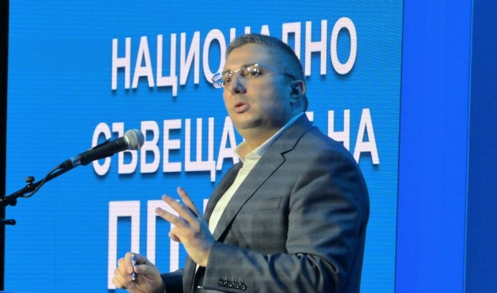 Николай Нанков
