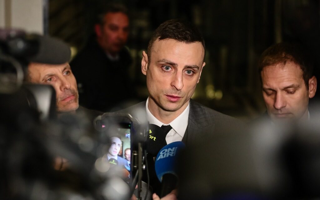Бербатов: Клубовете взеха решение, в живота невинаги има хепиенд