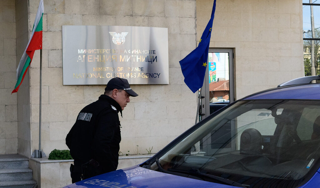 Съдът разреши издаването на европейска заповед за арест на Николай Николов-Паскал
