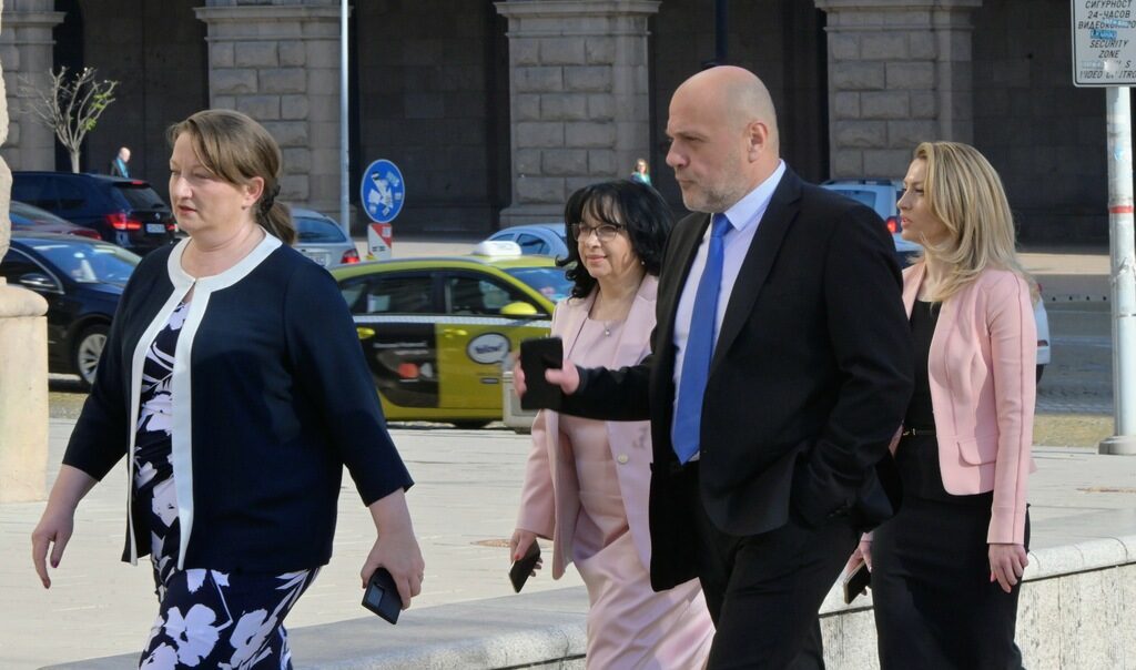 ГЕРБ не видя в състава на проектокабинета членове на ГЕРБ