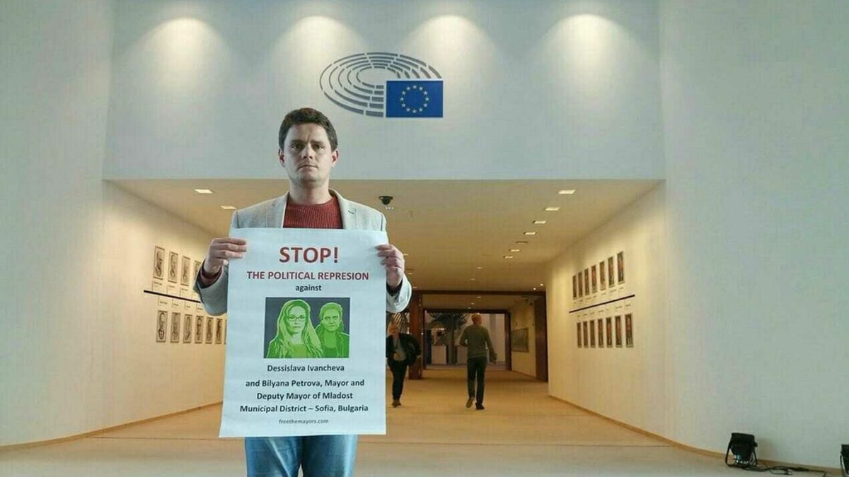 Помилването изисква индивидуален подход, а в отчетите всичко е едно и също. Помилването изисква индивидуален подход, а в отчетите всичко е едно и също.