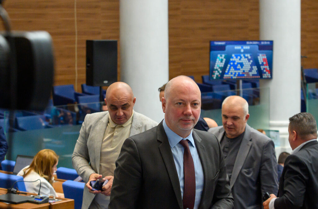 Заседание на 49 народно събрание, парламент, зала, Росен Желязков