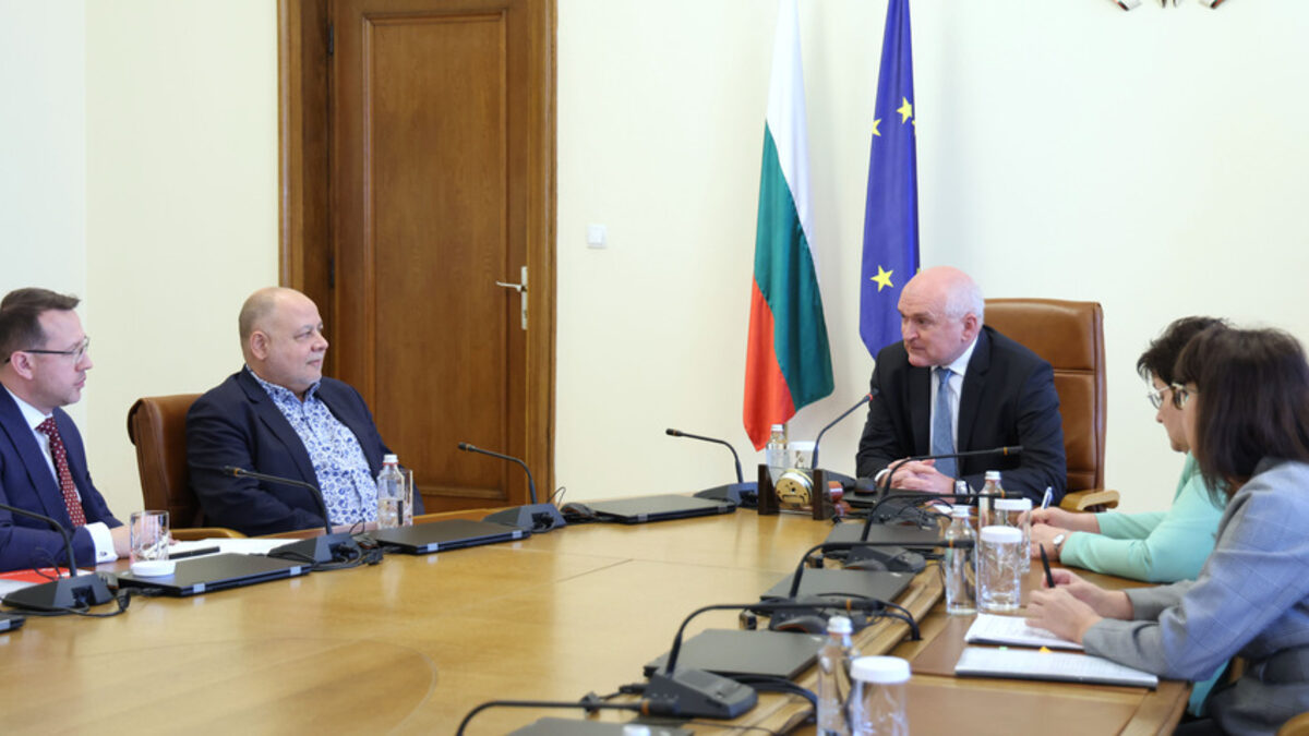 Детската болница в София получи обещания от кабинета, че ще й се решат някои проблеми Детската болница в София получи обещания от кабинета, че ще й се решат някои проблеми