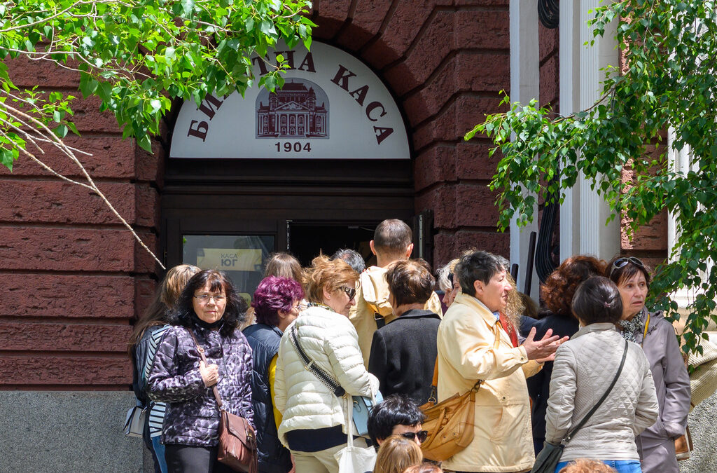 В първия ден от промоционалната си кампания Народният театър продаде рекорден брой билети