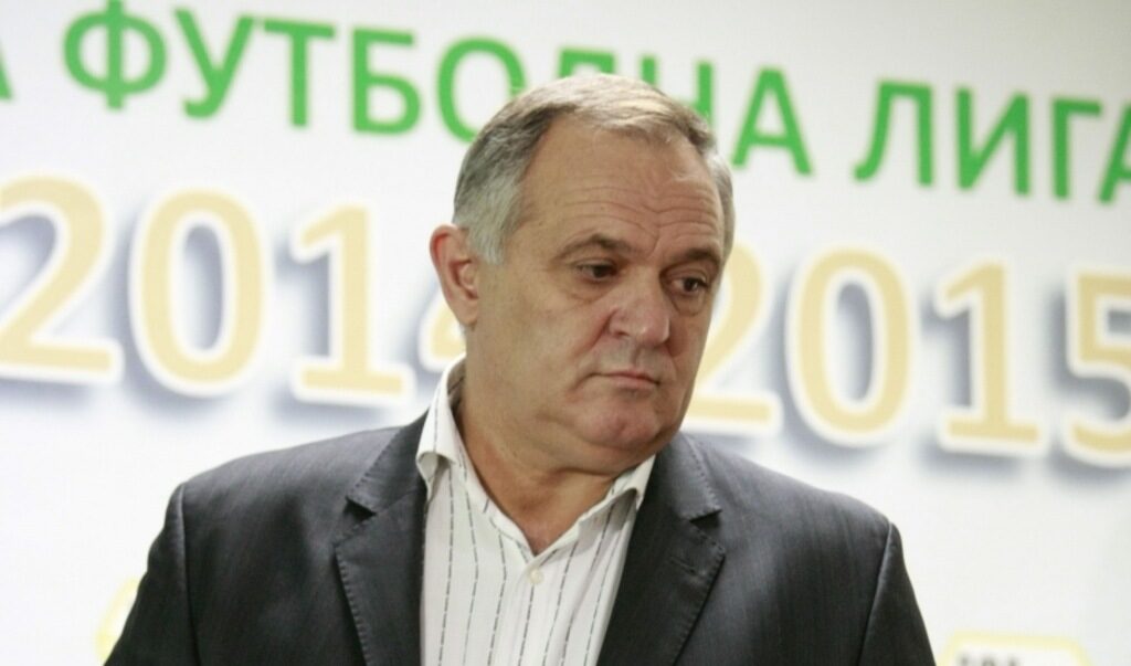 Почина бившият шеф на Професионалната футболна лига Стефан Капралов