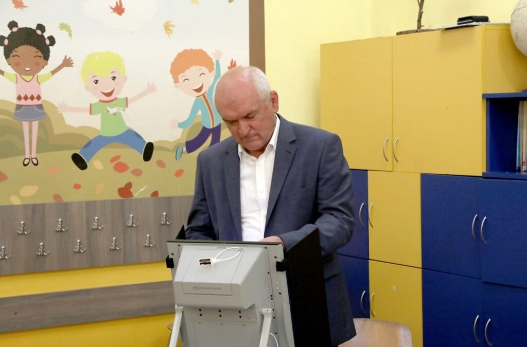 Димитър Главчев: Надявам се на парламент и правителство с пълни мандати