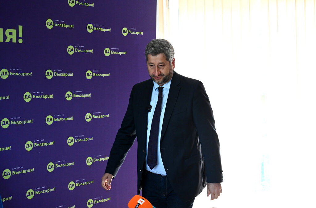 За да има смисъл от подобна оставка, отговорността трябва да намери своите истински носители