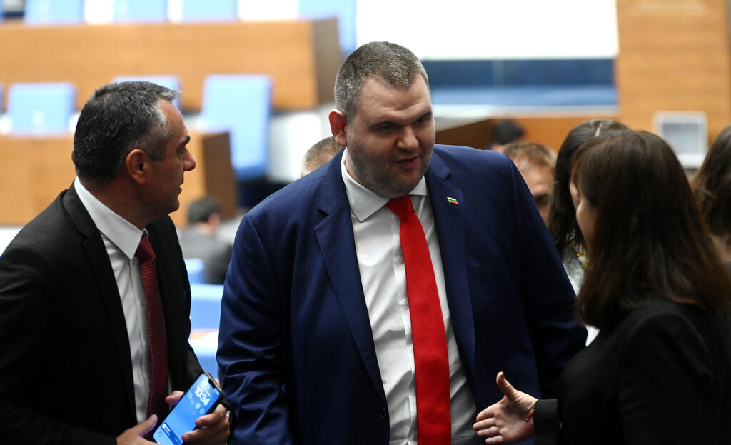 Първо заседание на 50-ото Народно събрание. Делян Пеевски