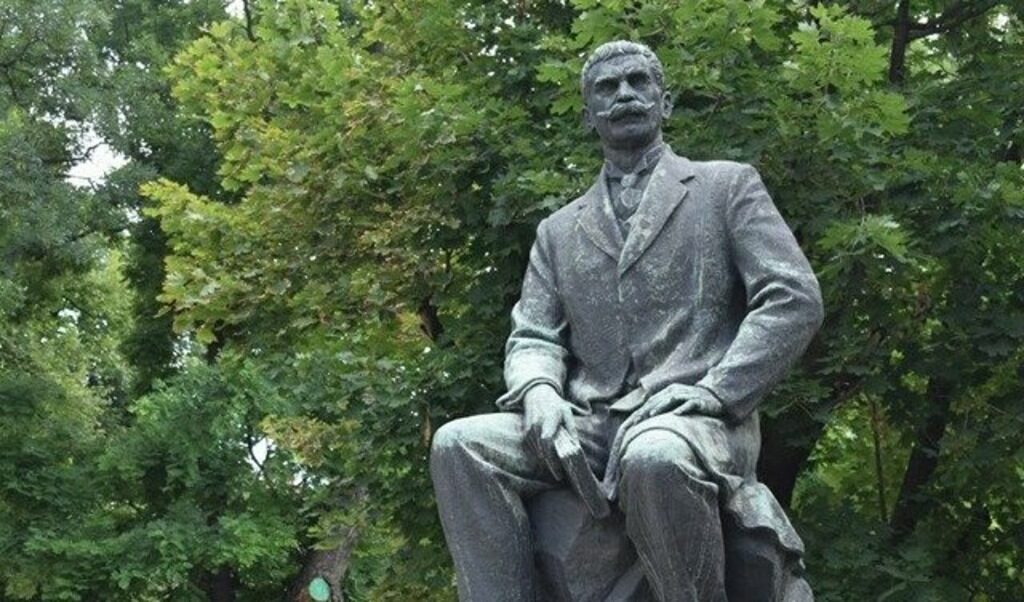 Националният литературен музей отбелязва 174 години от рождението на Иван Вазов и 130 години от първото издание на "Под игото".