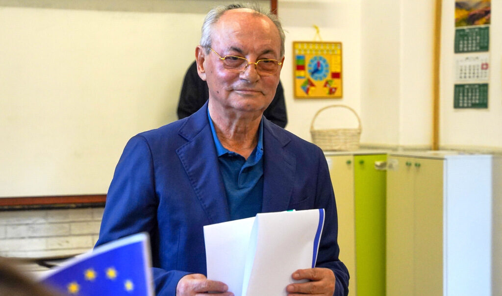 Либералите по света се включиха с подкрепа към Доган, лидерството му било "безалтернативно"