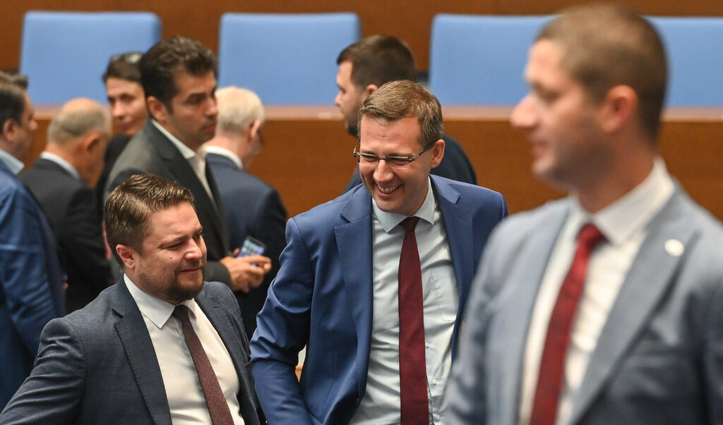 Мюмюн Мюмюн и Станислав Анастасов от ДПС