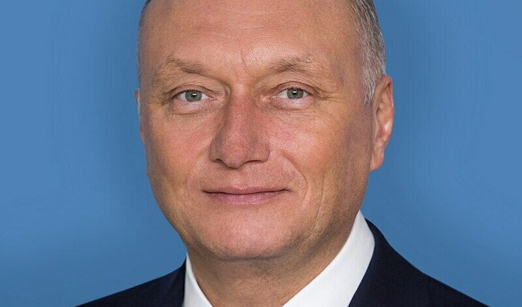 Руски сенатор бе арестуван в парламента по подозрение в поръчване на убийство