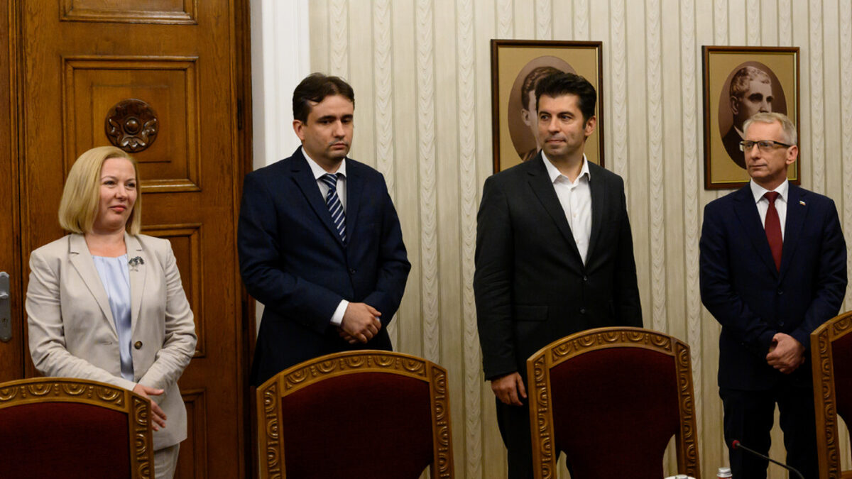 Предложения за промени в закона за Сметната палата отварят възможността за смяна на Главчев Предложения за промени в закона за Сметната палата отварят възможността за смяна на Главчев