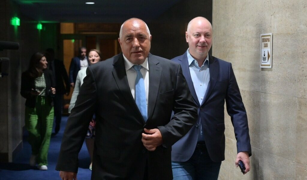 Бойко Борисов прогнозира осми предсрочни избори Бойко Борисов прогнозира осми предсрочни избори