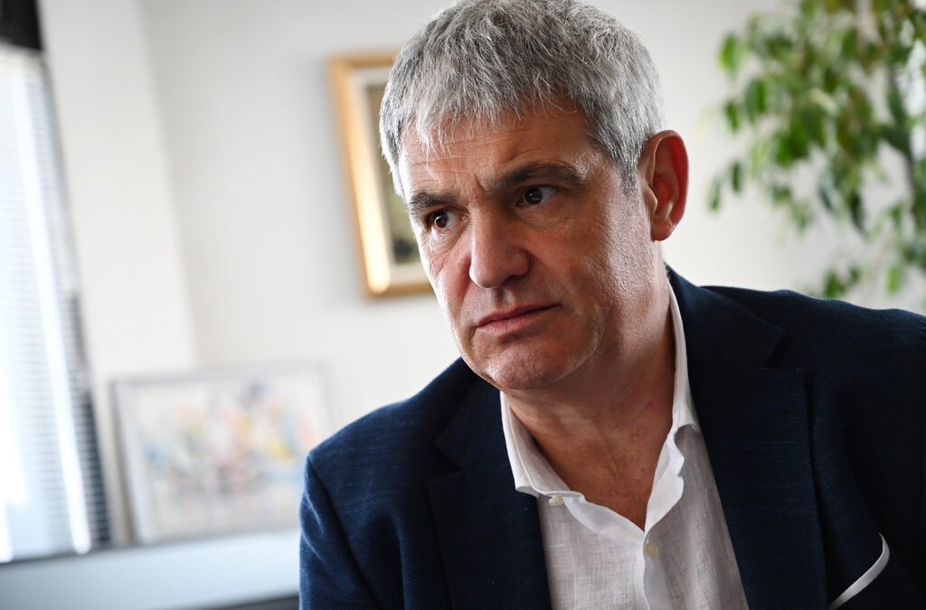 КНСБ видя лов на вещици в списъка с учители, изготвен от "Възраждане" КНСБ видя лов на вещици в списъка с учители, изготвен от "Възраждане"