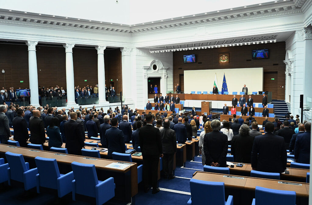 Кабинетът "Главчев 2" полага клетва в парламента