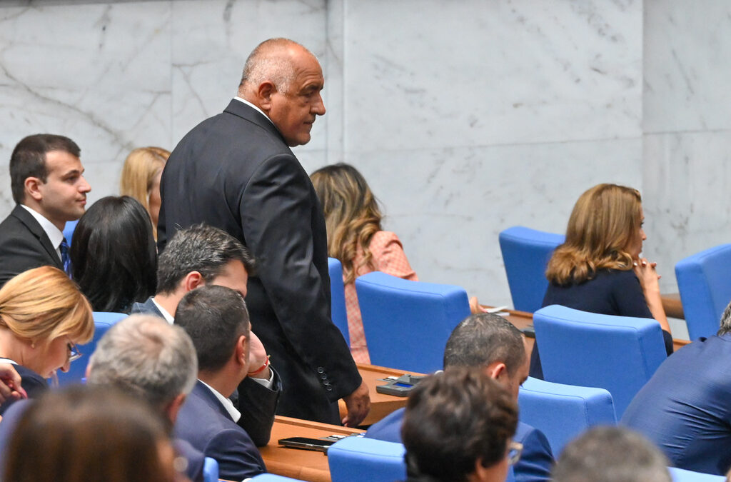 Парламент - извънредно заседание - клетва на служебен кабинет "Главчев 2" - Бойко Борисов - ГЕРБ