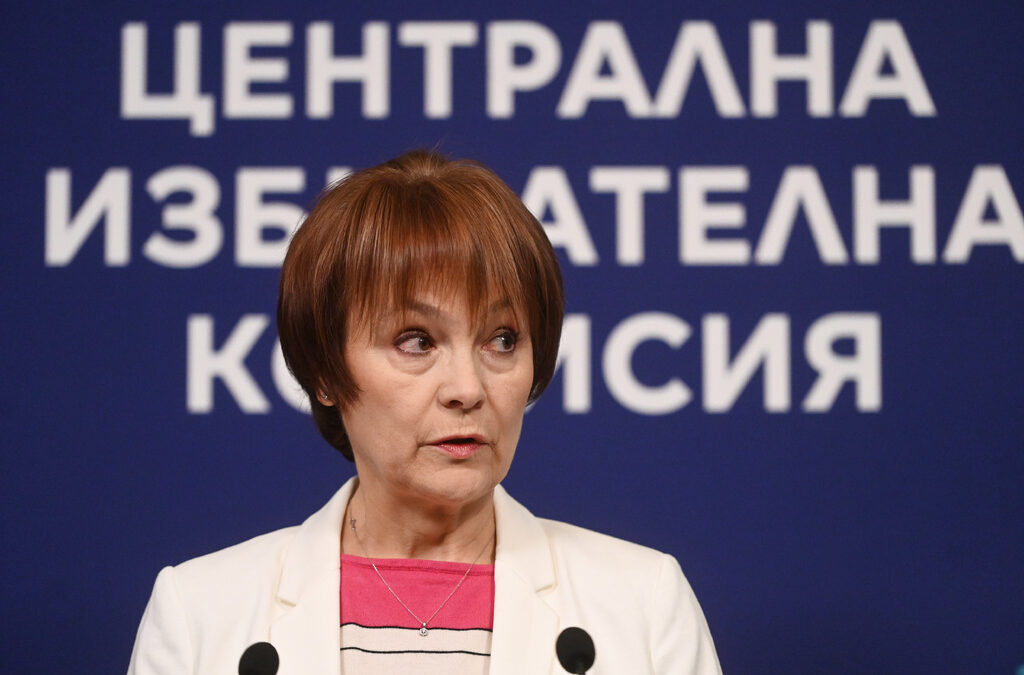 Брифинг на Централна избирателна комисия, Росица Матева, ЦИК Брифинг на Централна избирателна комисия, Росица Матева, ЦИК