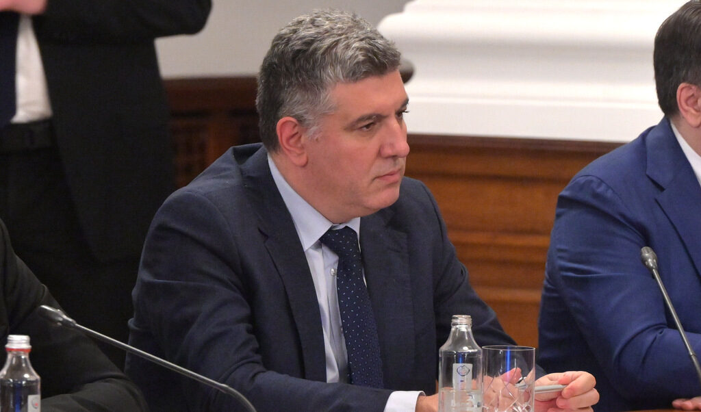 Андрей Цеков нарече "наивен подход" поисканата от Бойко Борисов подкрепа Андрей Цеков нарече "наивен подход" поисканата от Бойко Борисов подкрепа