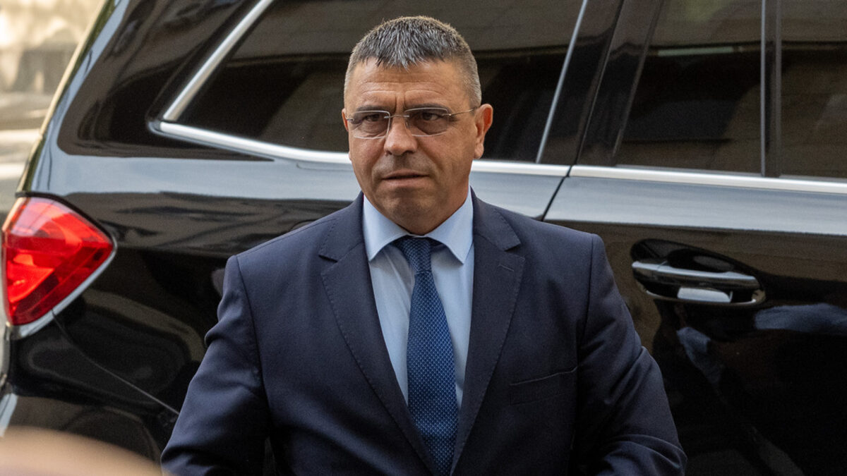 Атанас Илков обяви, че сменя Димитър Събчев само защото е бил назначен временно.