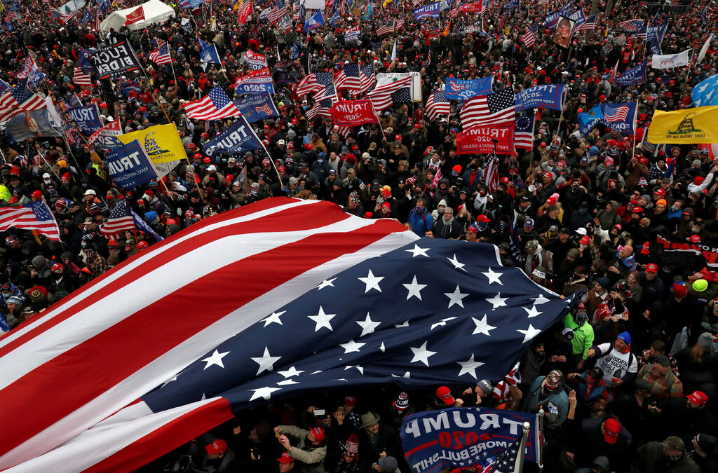Митинг в подкрепа на Тръмп във Вашингтон.