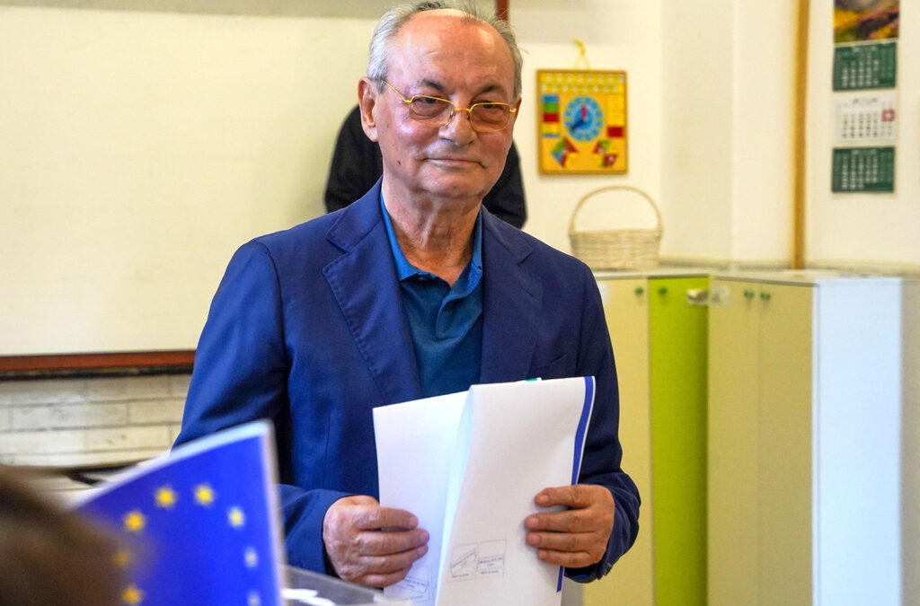 Ахмед Доган