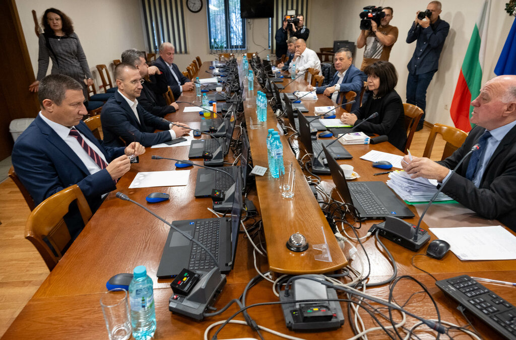 Камарата на следователите се обяви за продължаване на процедурата за избор на главен прокурор