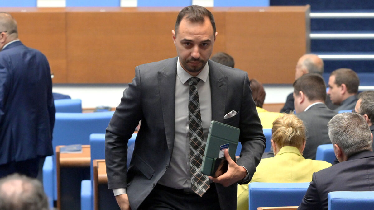 Богдан Богданов, депутат от "Продължаваме промяната - Демократична България"