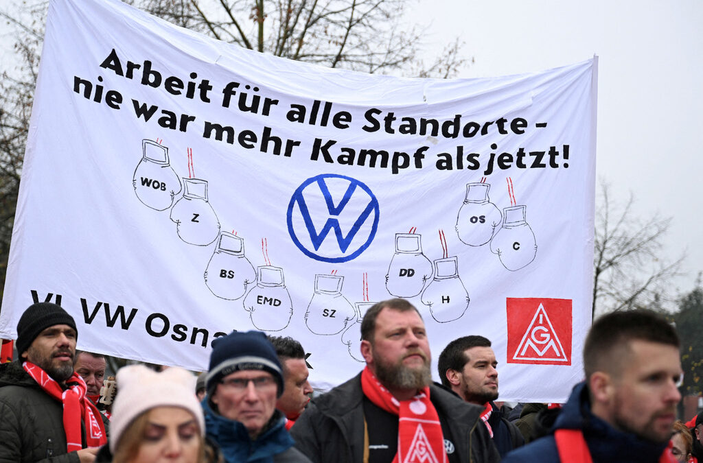 Профсъюзът на Volkswagen предлага орязване на разходи, но без затваряне на заводи