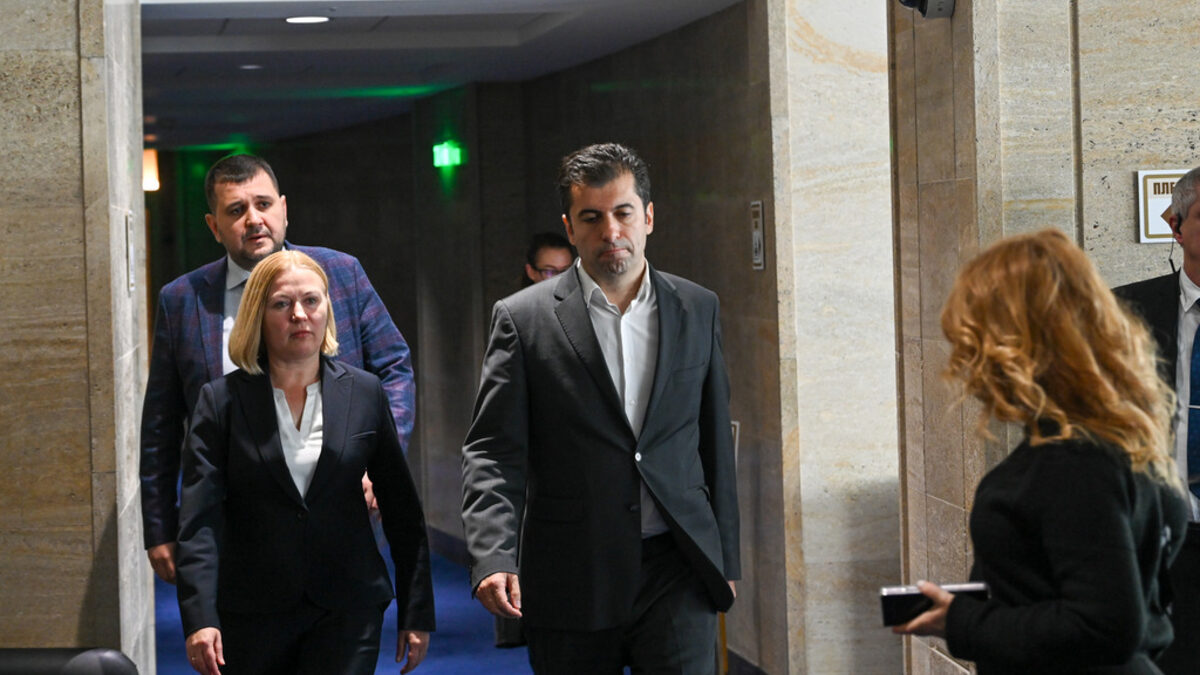 Надежда Йорданова и Богдан Богданов: Разцепление в коалицията няма
