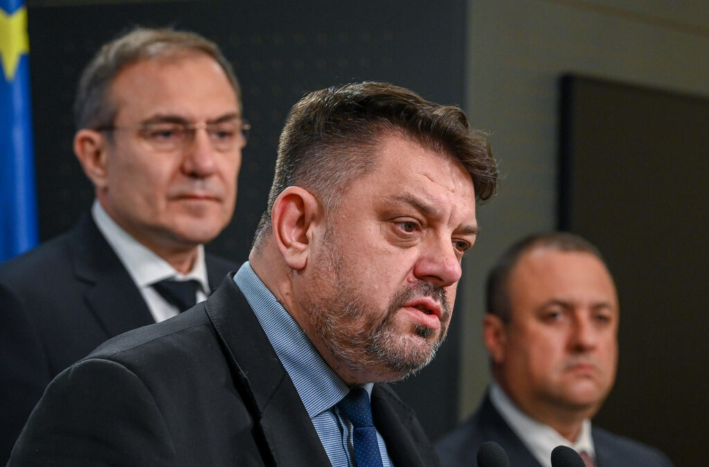 Атанас Зафиров ще се кандидатира за председател на БСП Атанас Зафиров ще се кандидатира за председател на БСП