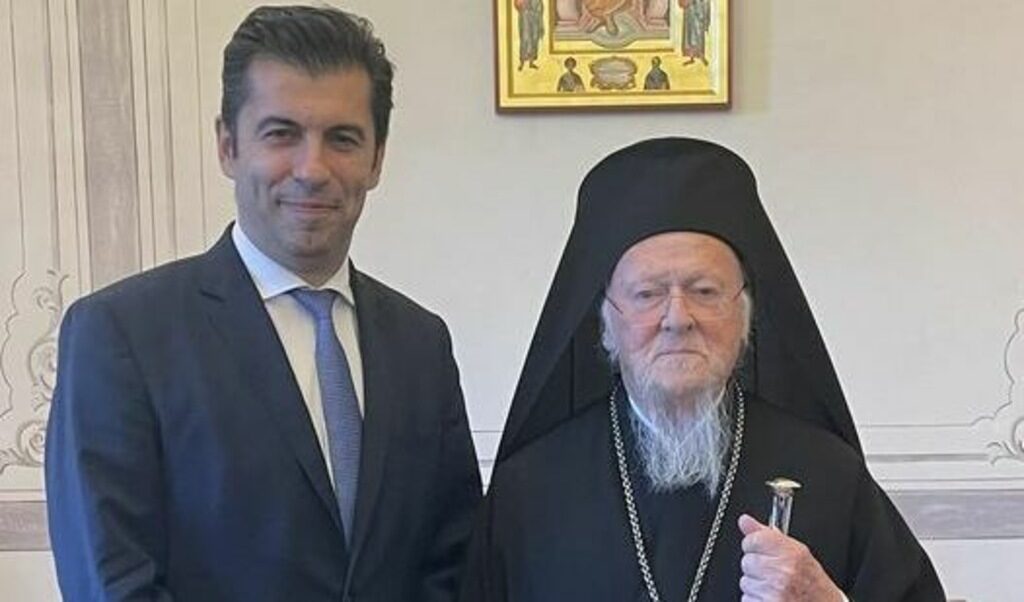 Кирил Петков се срещна с вселенския патриарх