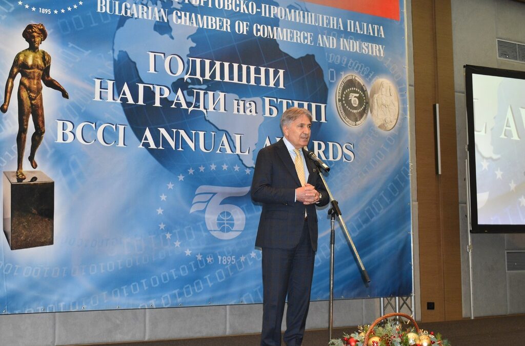 Министър Николов: България е сред първите шест страни в ЕС по ръст на икономиката
