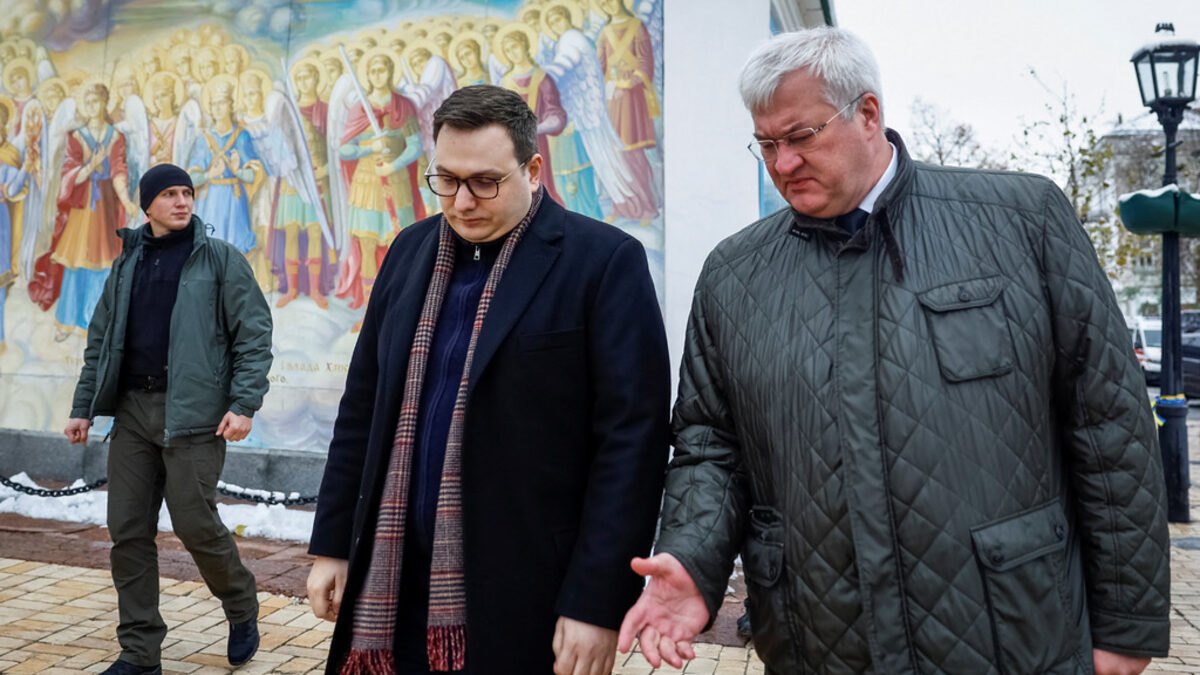 Ян Липавски заедно с украинския външен министър Андрий Сибиха в Киев