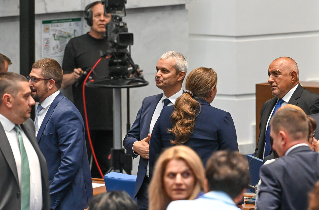 ГЕРБ размисли за Атанасов и ще го подкрепи за председателското място
