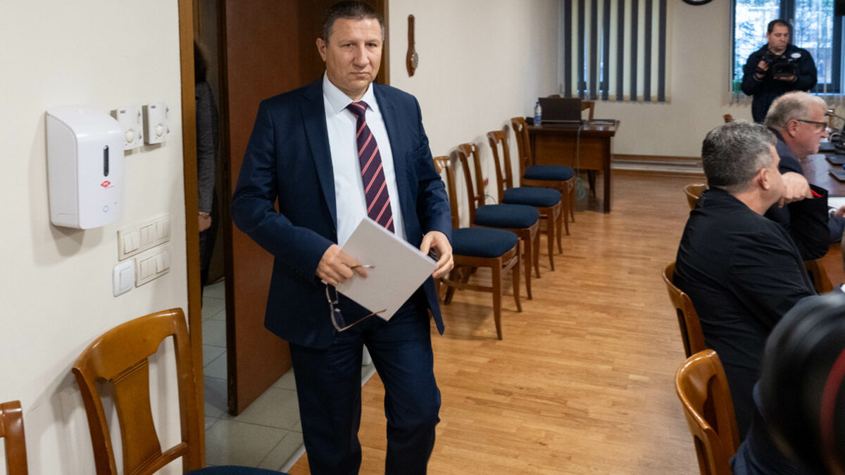 По-рано днес пленумът на Висшия съдебен съвет определи на 16 януари да бъде изслушването на Борислав Сарафов за поста главен прокурор