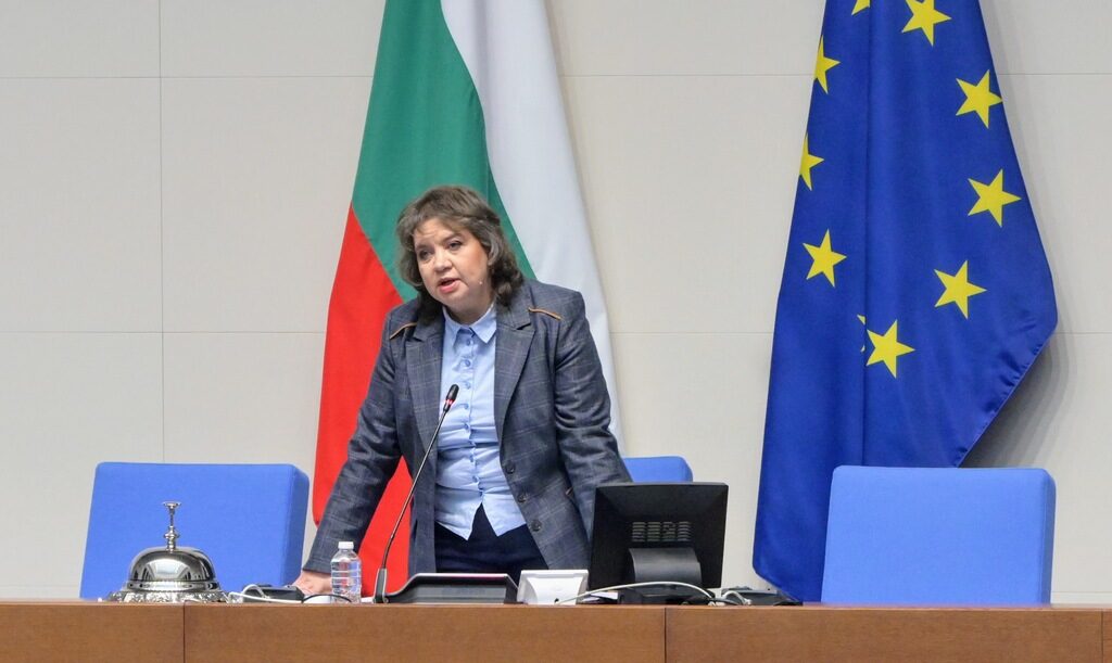Коя е Наталия Киселова, председателят на 51-ото Народно събрание