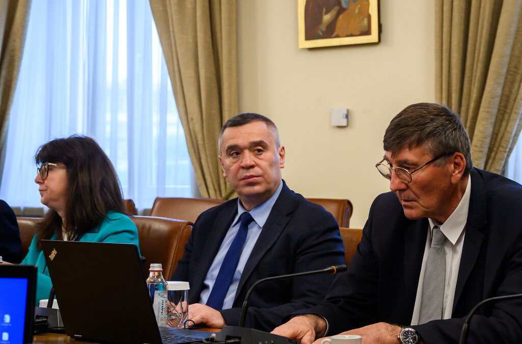 Министърът на земеделието ще бъде изслушан от временната комисия за чумата по овцете